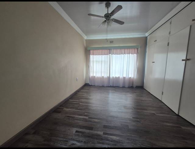 3 BEDROOM HOUSE FOR SALE IN SONLAND PARK